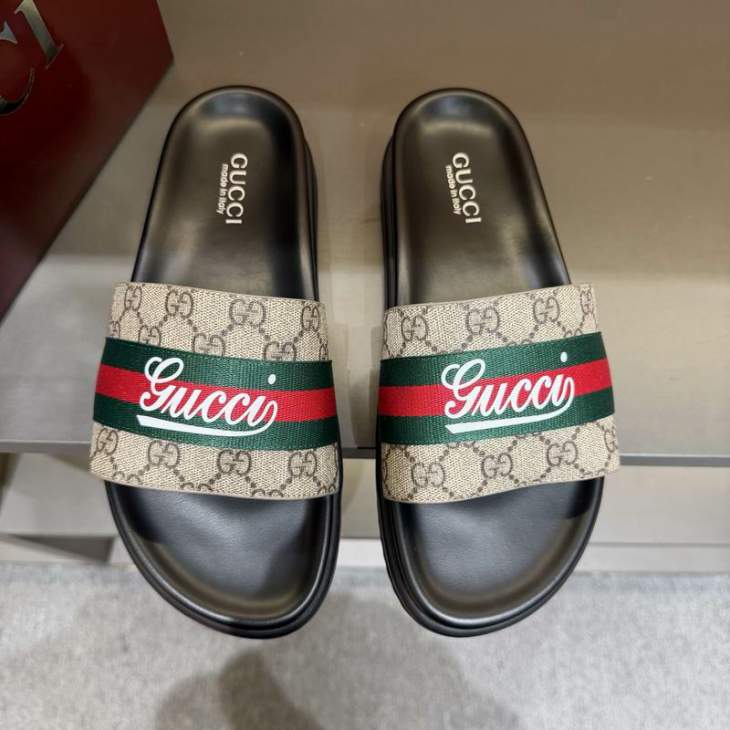 Picture of Gucci Slippers _SKUGuccisz38-45mnq02302386